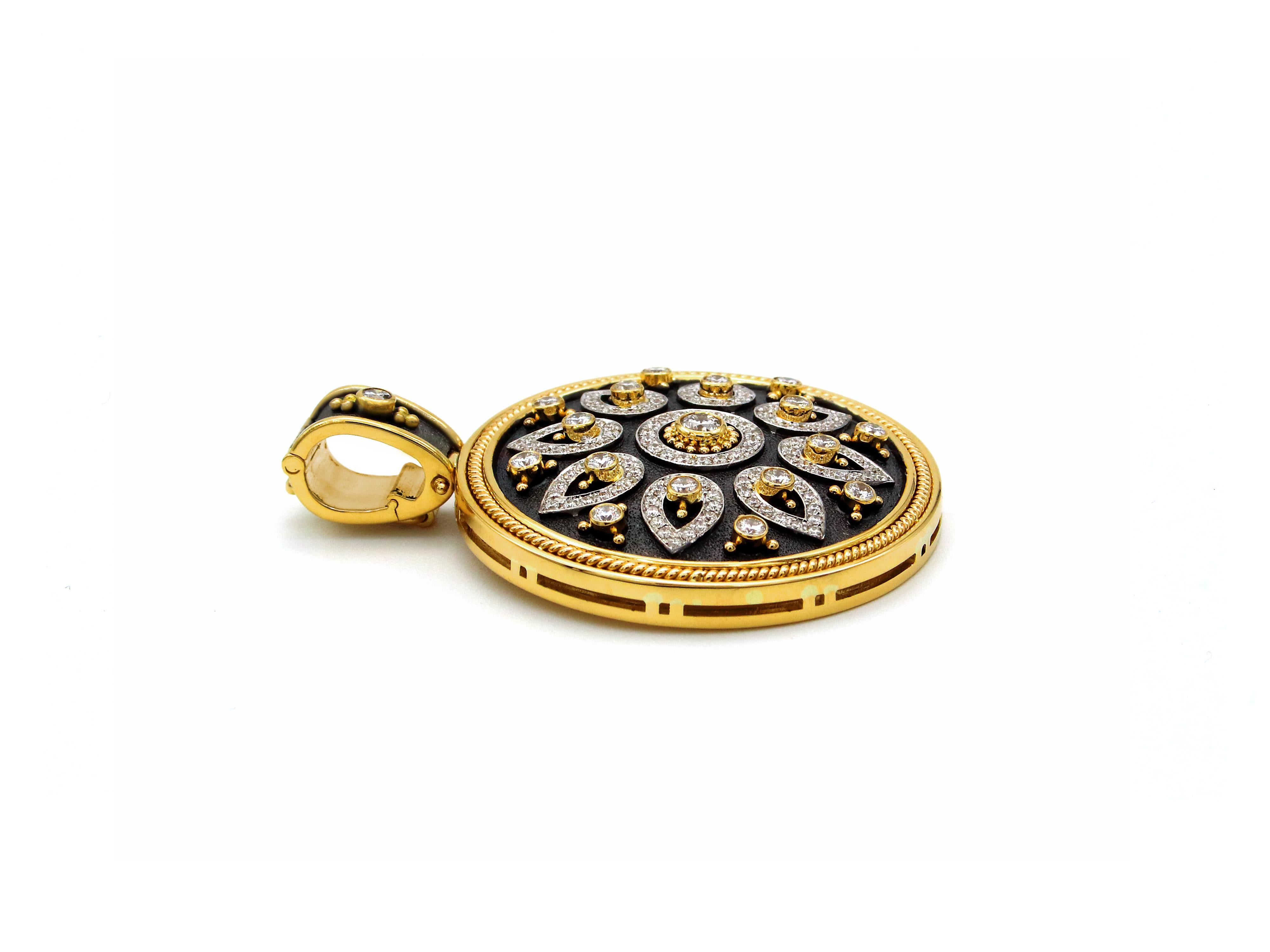 Brilliant Cut 18k Gold Byzantine Pendant with Brilliant Diamonds For Sale