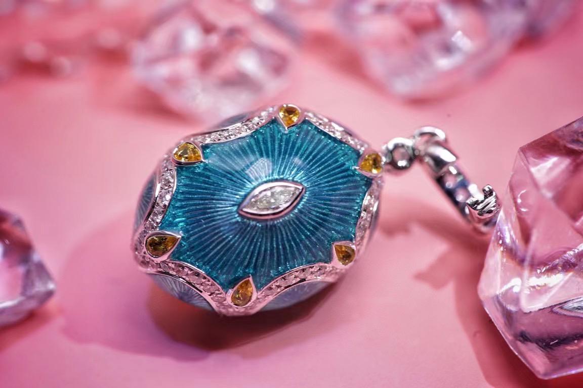 da uomo o donna Ciondolo con smeraldo e diamante cabochon in oro 18K 