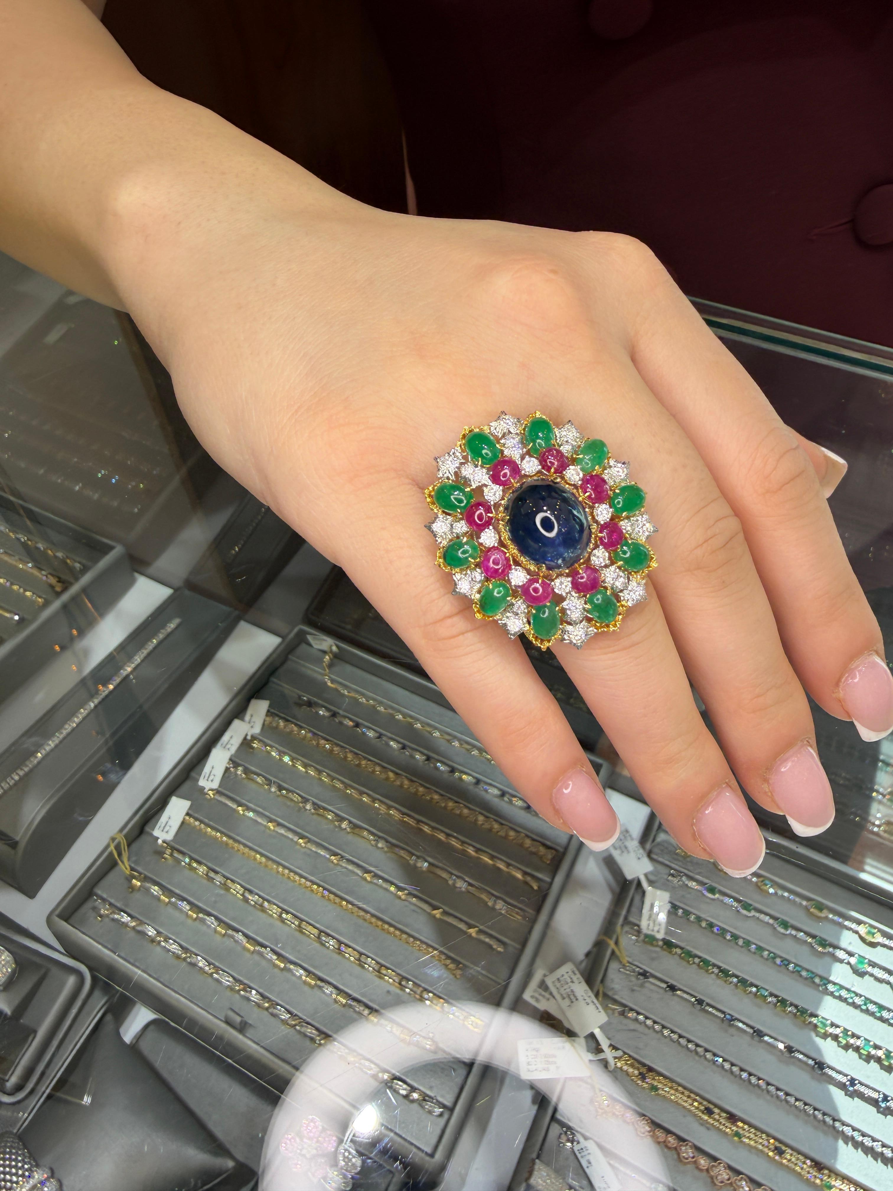 18K Gold Cabochon Saphir Rubin Smaragd Diamant Cocktail Ring 22.35ct Revival im Zustand „Neu“ im Angebot in Great Neck, NY
