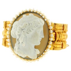 18K Gold Cameo with Pearls Border Woven Links Bracelet