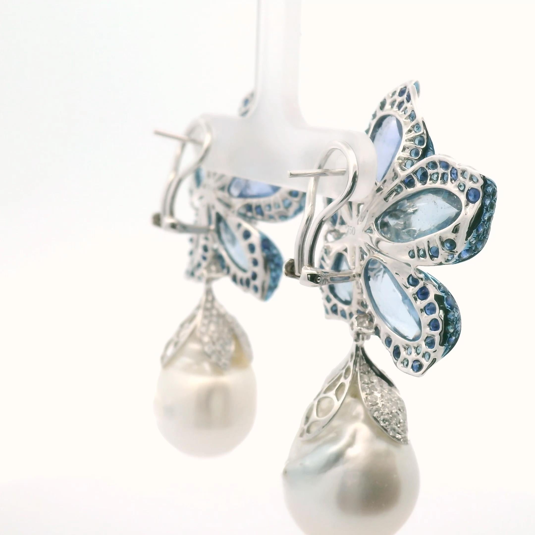 Boucles d'oreilles fantaisie en or 18 carats, saphir de Ceylan et diamants, perles baroques des mers du Sud en vente 2
