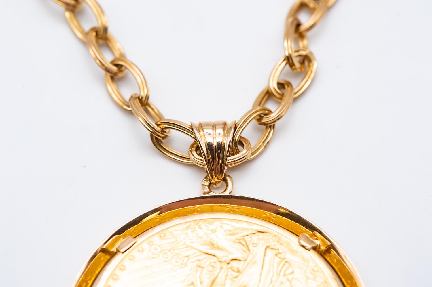 18 Karat Gold Chain and Piece Pendant Pure Gold Twenty American Dollars In Excellent Condition In Vannes, FR