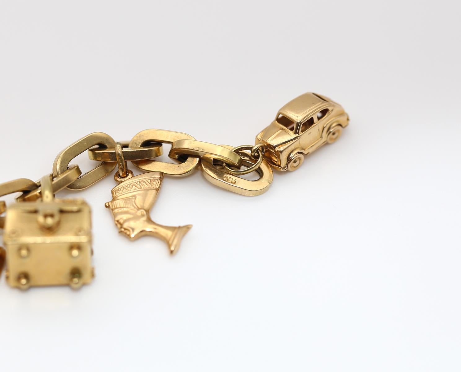 Bracciale Charm a catena in oro 18 carati Collezione completa, 1970 in vendita 4