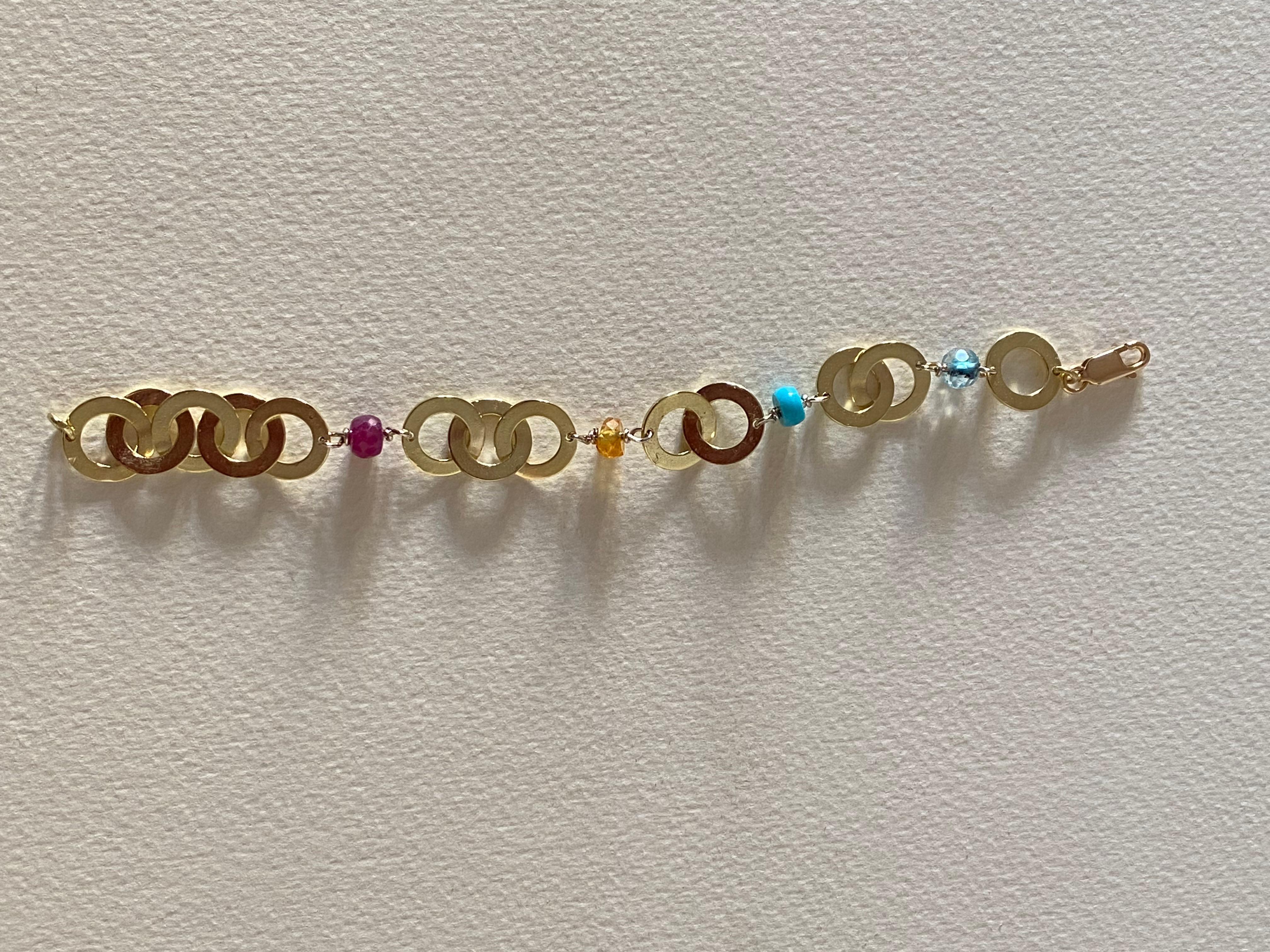 Bracelet en chaîne en or 18 carats, fabriqué à la main, avec des pierres précieuses futuristes Longueur personnalisable en vente 1