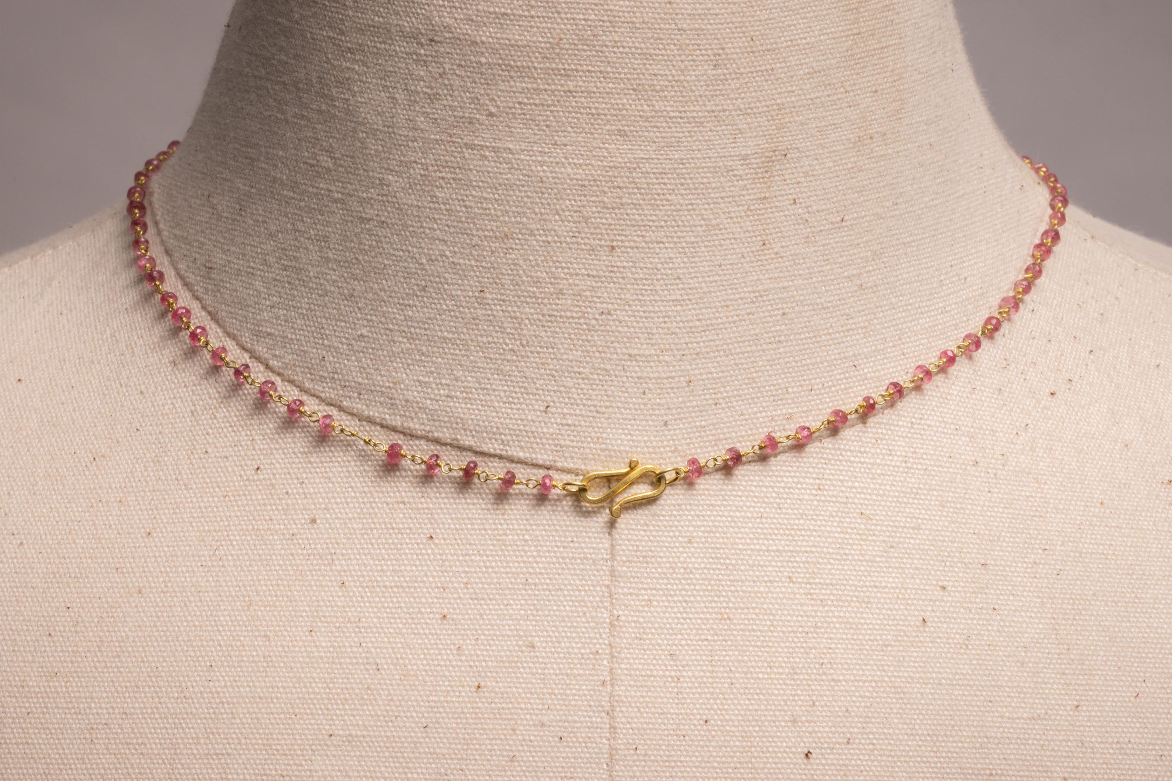Round Cut 18K Gold Chain Necklace with Burmese Pink Ruby Beads For Sale