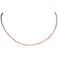Collar de cadena de oro de 18 quilates con cuentas de rubí rosa de Birmania
