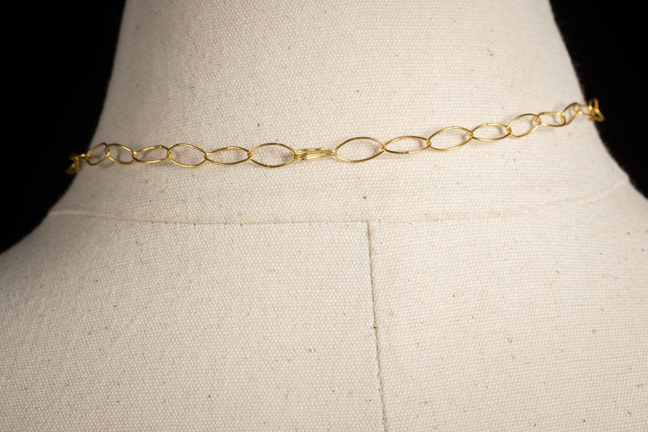 Catena in oro 18 carati con gocce di tormalina rosa in vendita 1