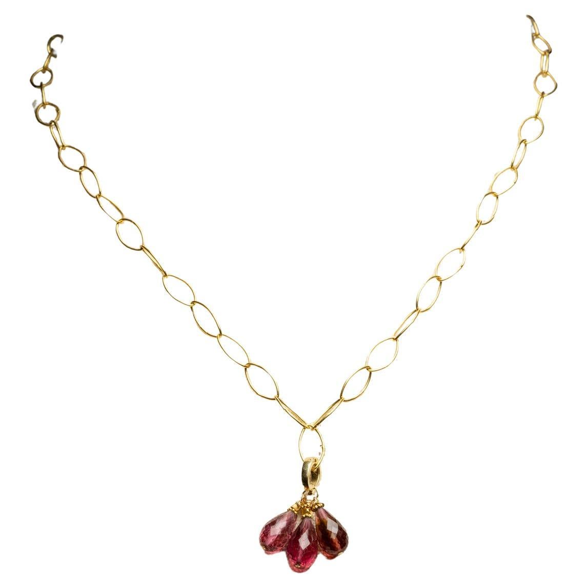 Catena in oro 18 carati con gocce di tormalina rosa