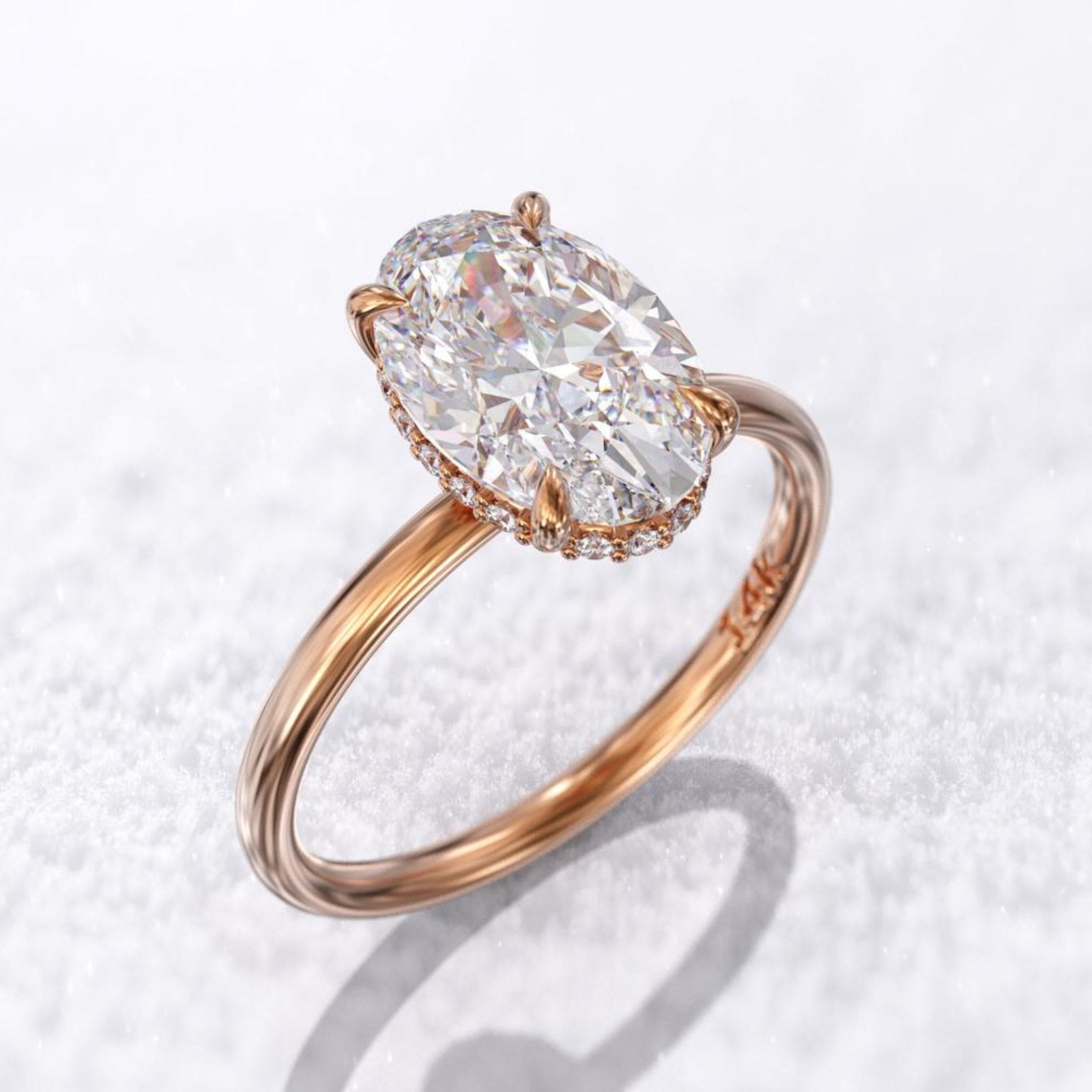 For Sale:  Certified 3 CT Natural Diamond Engagement Ring in 18K Gold, Cocktail Ring 3