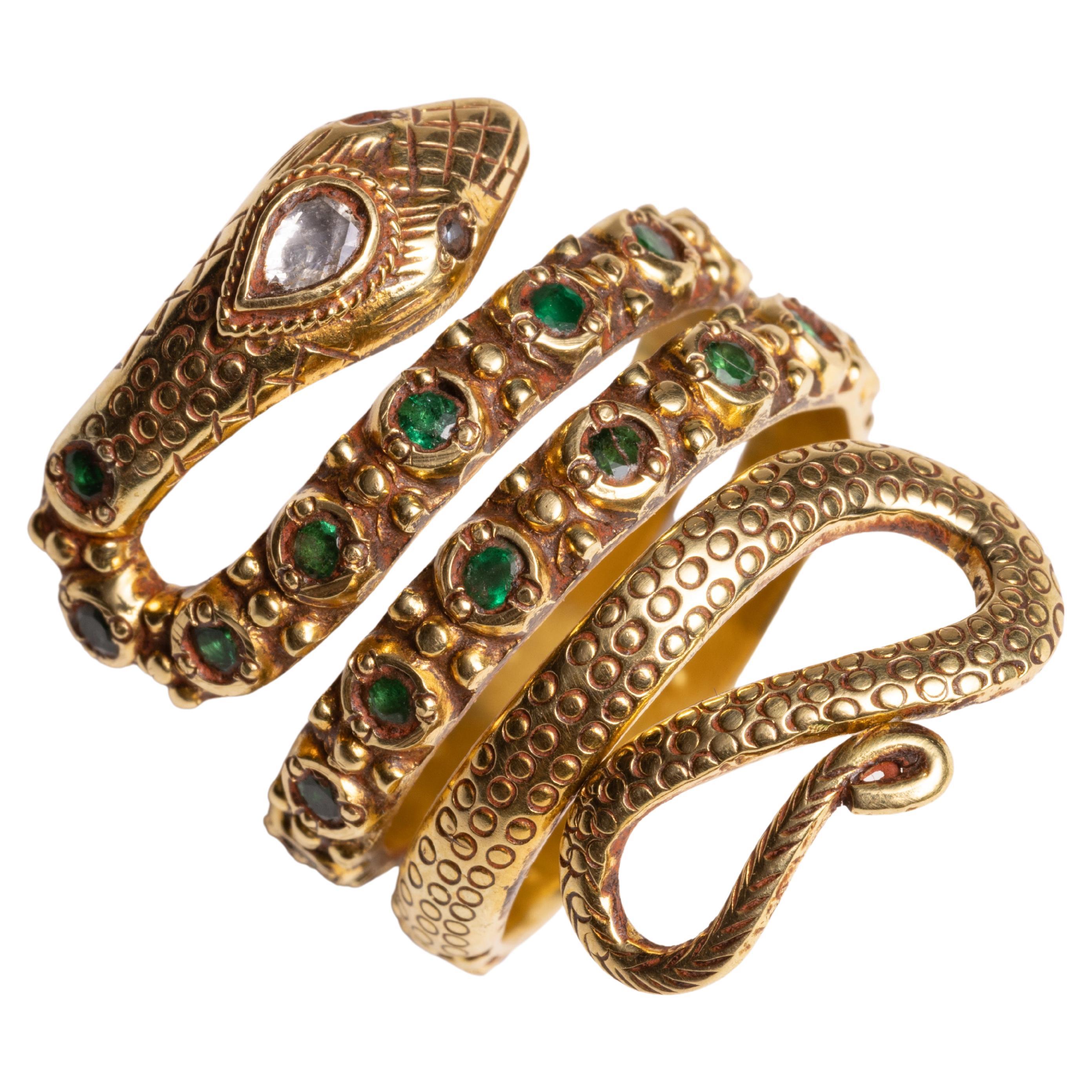 18K Gold Coil Snake Ring with Emeralds and Diamonds For Sale