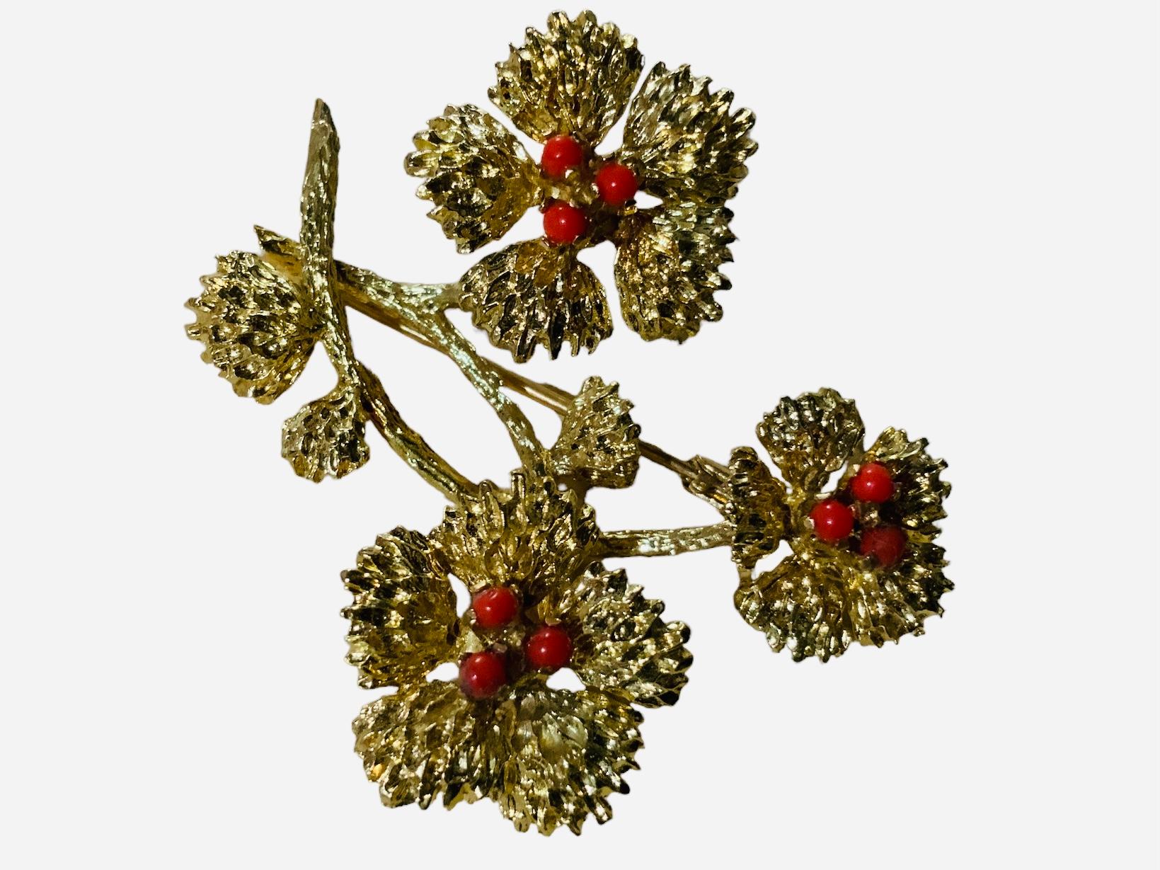 Women's or Men's 18K Gold Coral Flowers Brooch  For Sale
