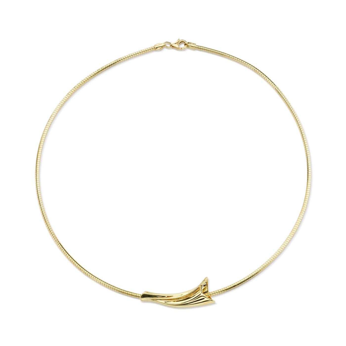 Collana con ciondolo scultoreo contemporaneo in oro giallo 18K Couture in vendita 6