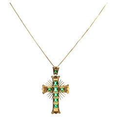 18k Gold Cross Pendant Emerald Vintage Italy 18k Gold Cross Pendant Emerald Vintage Italy