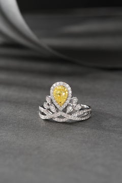 18K Gold Crown Ring with Natural Yellow Diamond