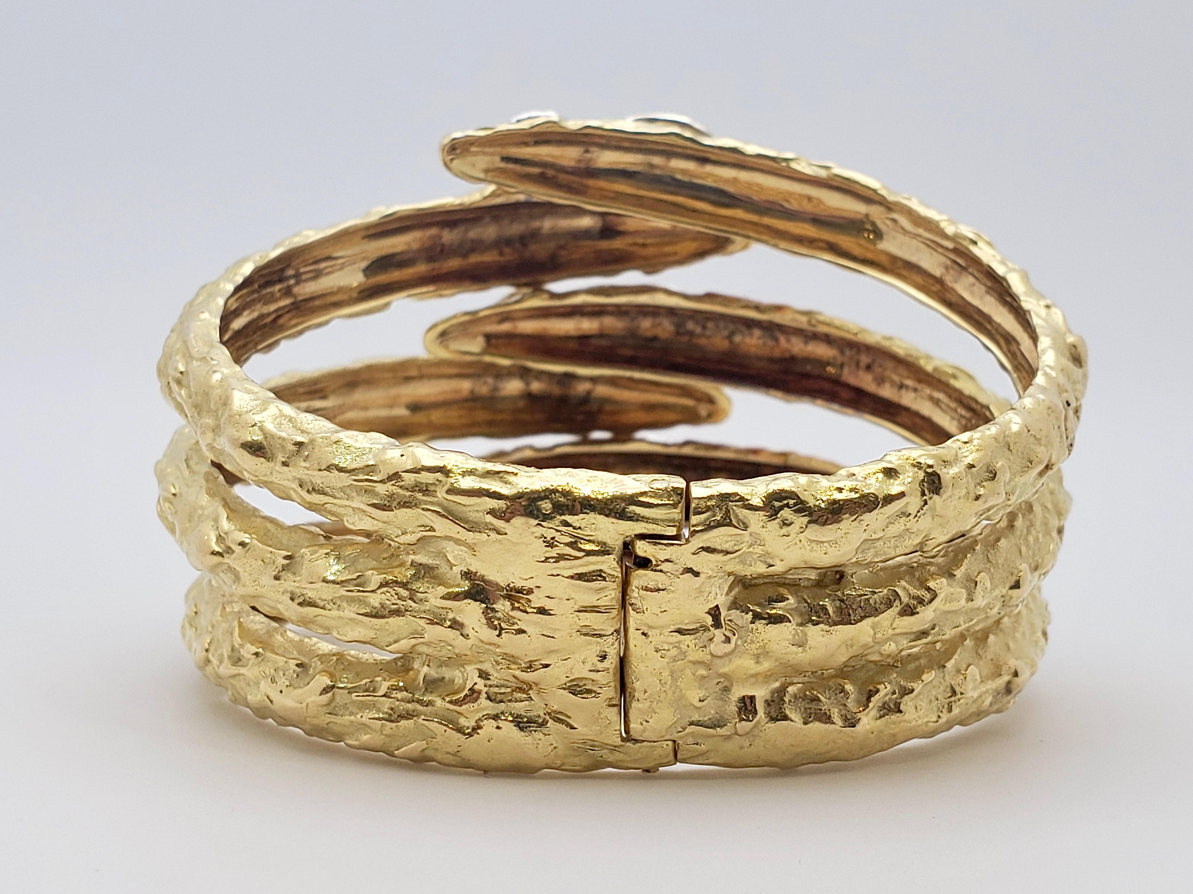 18K Gold Cuff Snake Bracelet For Sale 7