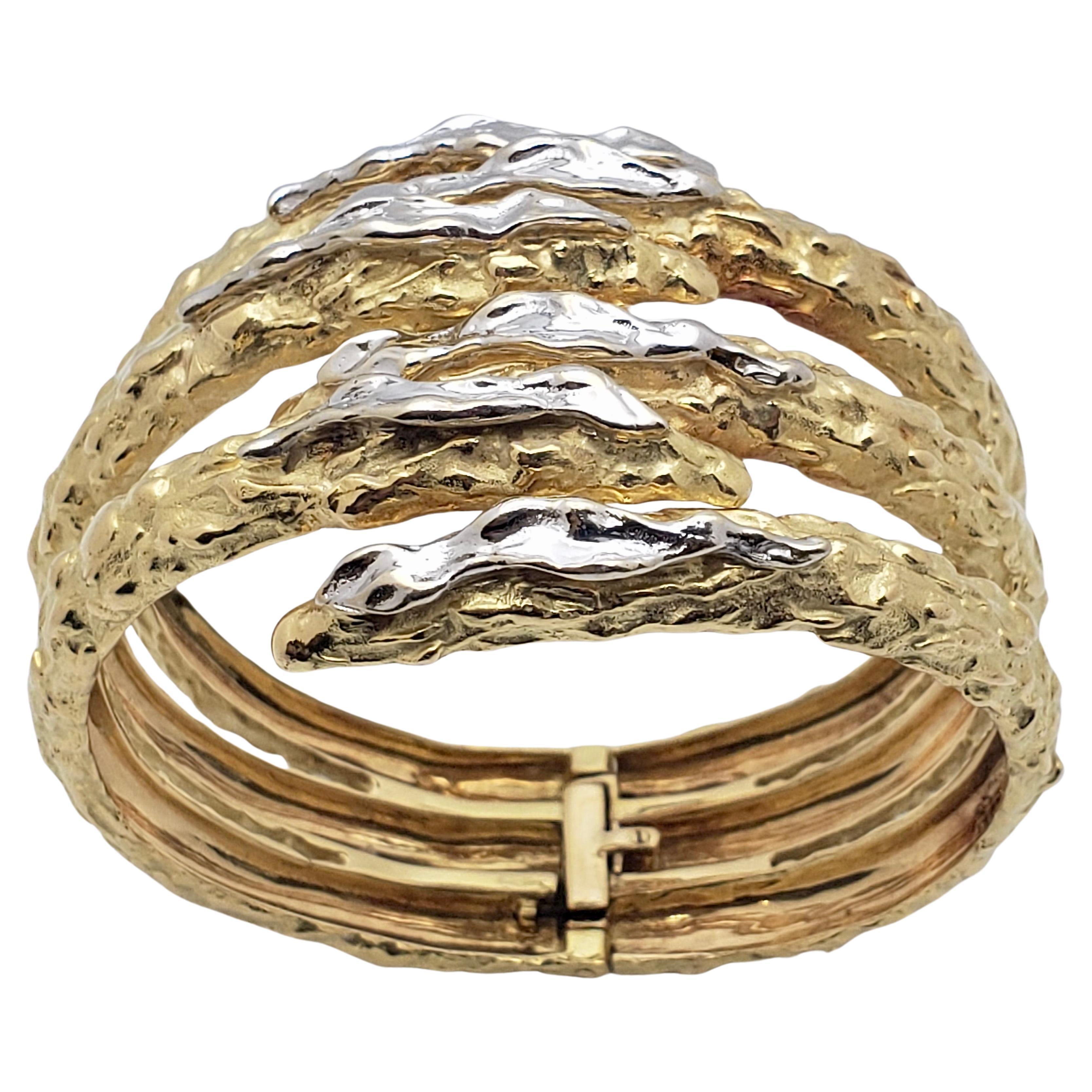 18K Gold Cuff Snake Bracelet For Sale