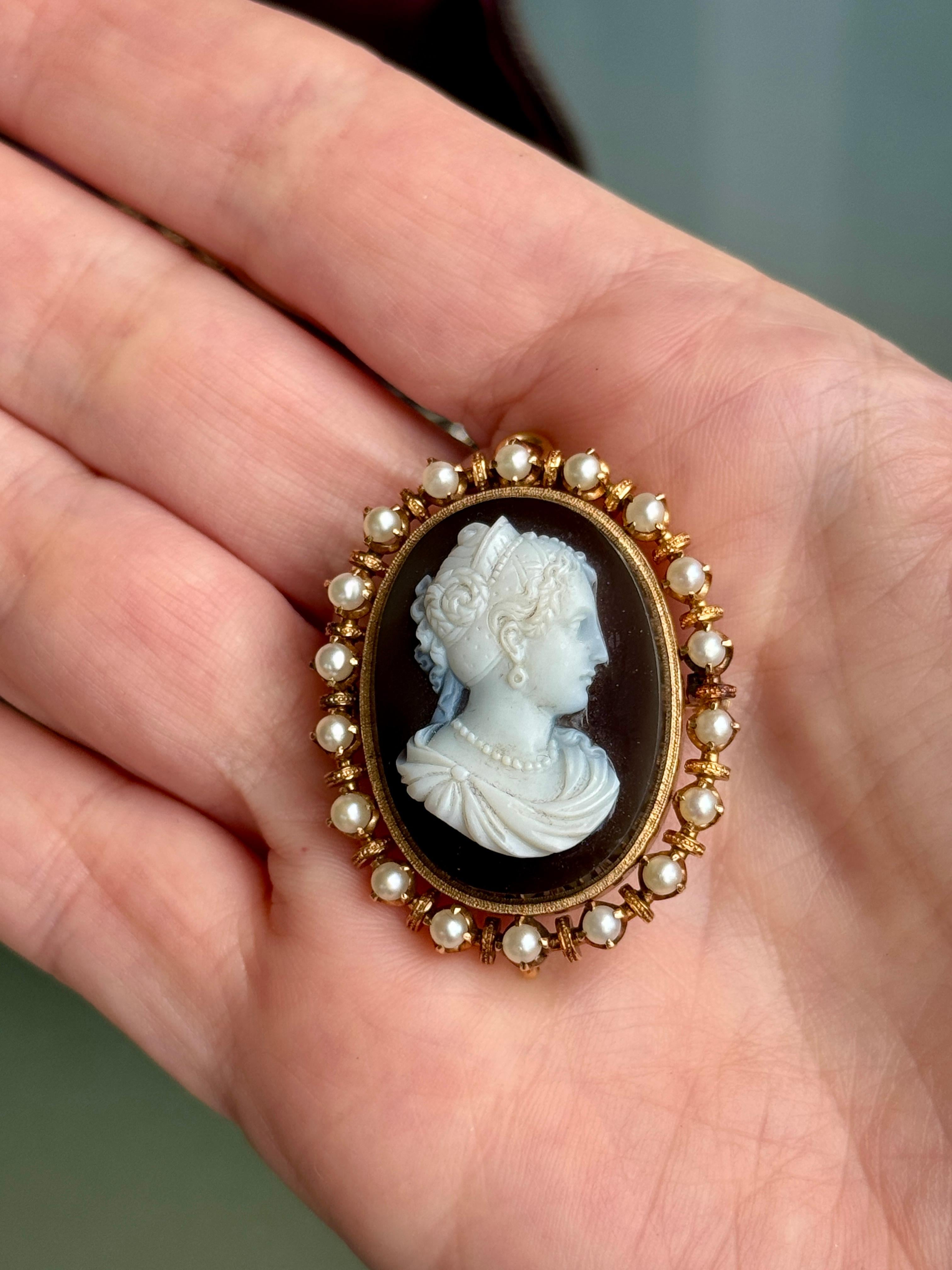 Round Cut 18K Gold Cultured Pearl Cameo Earrings and Brooch Suite For Sale