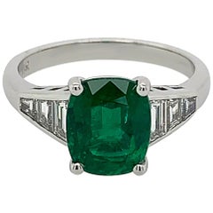 18K Gold Cushion Shaped Brilliant Cut 2.48 Carat Emerald 0.53 Carat Diamond Ring