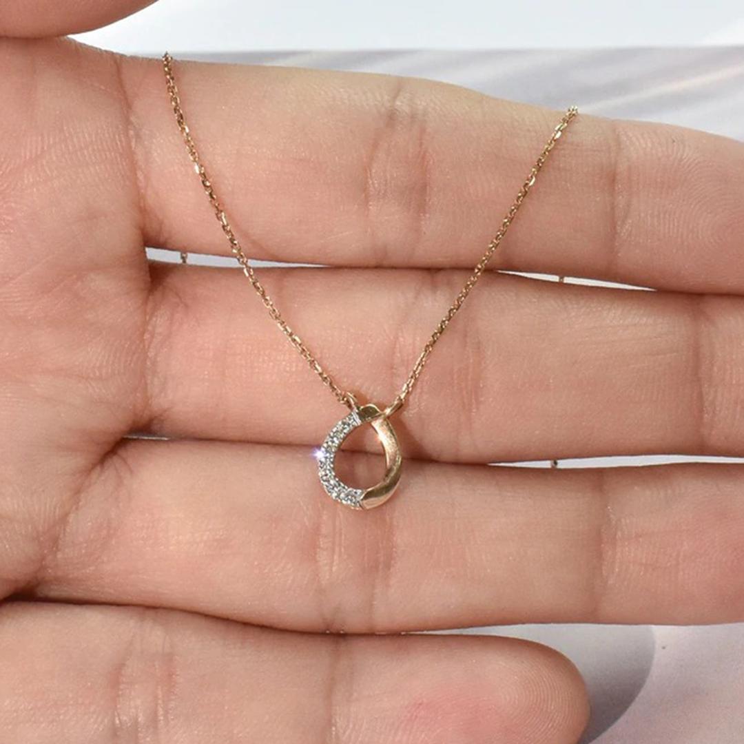 Dainty Teardrop Necklace is made of 18k solid gold available in three colors of gold,  Rose Gold / White Gold / Yellow Gold.

Delicate minimal teardrop necklace made with 18k solid gold adorn with sparkly white natural diamond of 0.06ct. Simple
