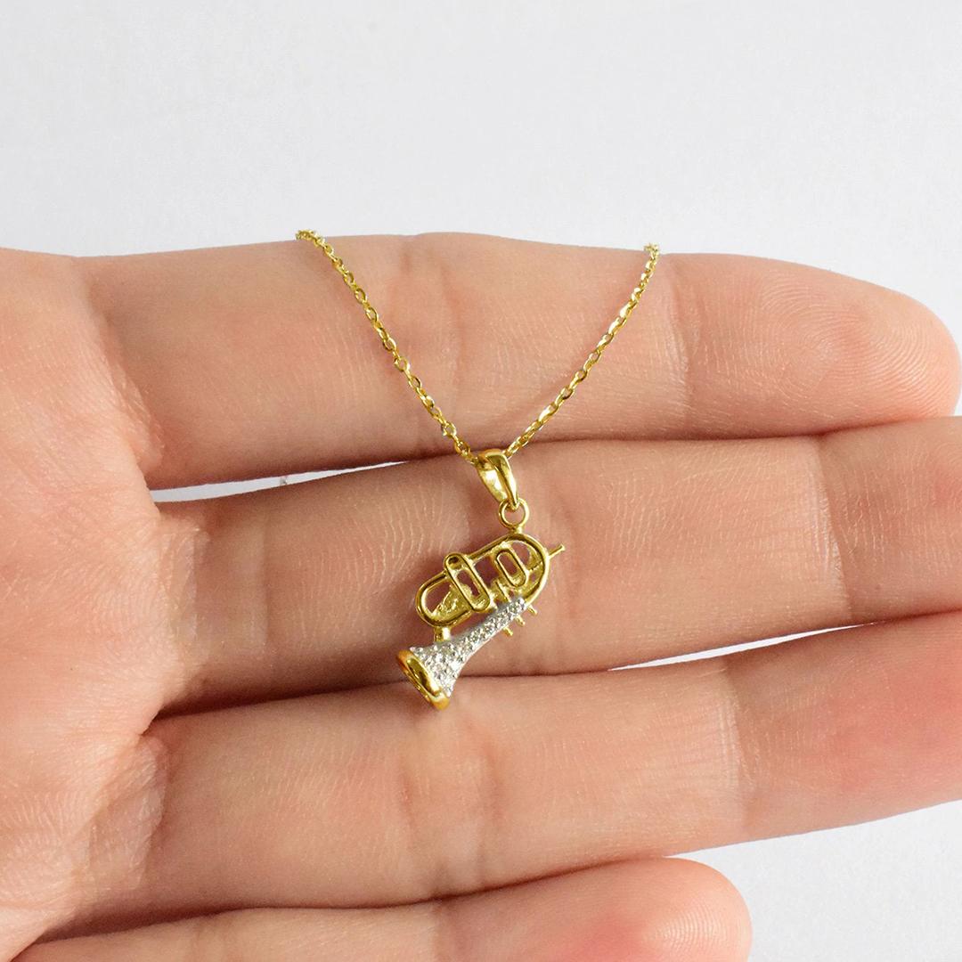 18 Karat Gold Dainty Tiny Trumpet Charm Anhänger Halskette Musikschmuck (Moderne) im Angebot