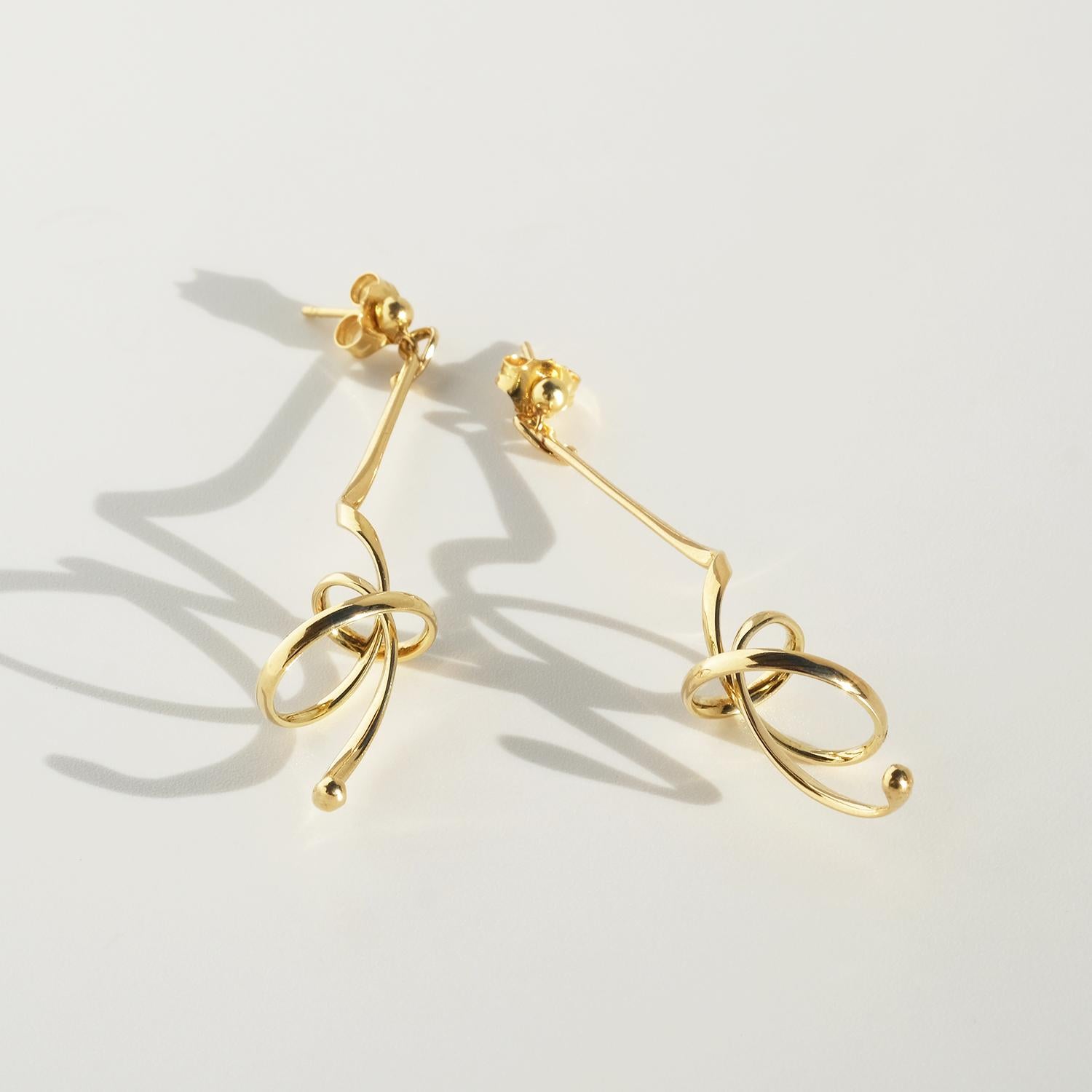 Orecchini pendenti in oro 18K di Vivianna Torun Bülow-Hübe in vendita 2