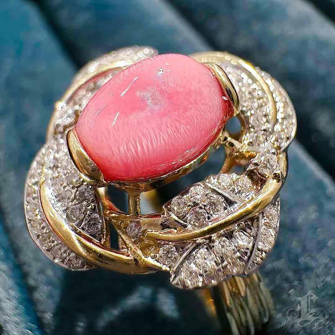 【Conchéa】Rosette Flame Conch Pearl Ring — 1.23ct For Sale 3