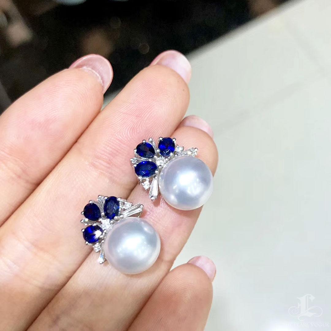 【Crown Radiance】Aurora South Sea Pearl, Sapphire, and Diamond Earrings In New Condition For Sale In New York, NY