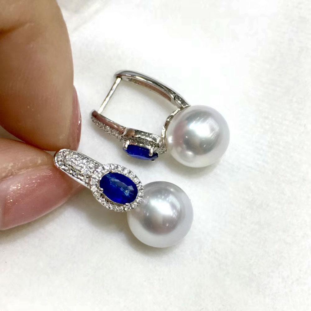 Pendientes Zafiro Halo Aurora Perla del Mar del Sur Diamante en Nuevo estado para la venta en New York, NY