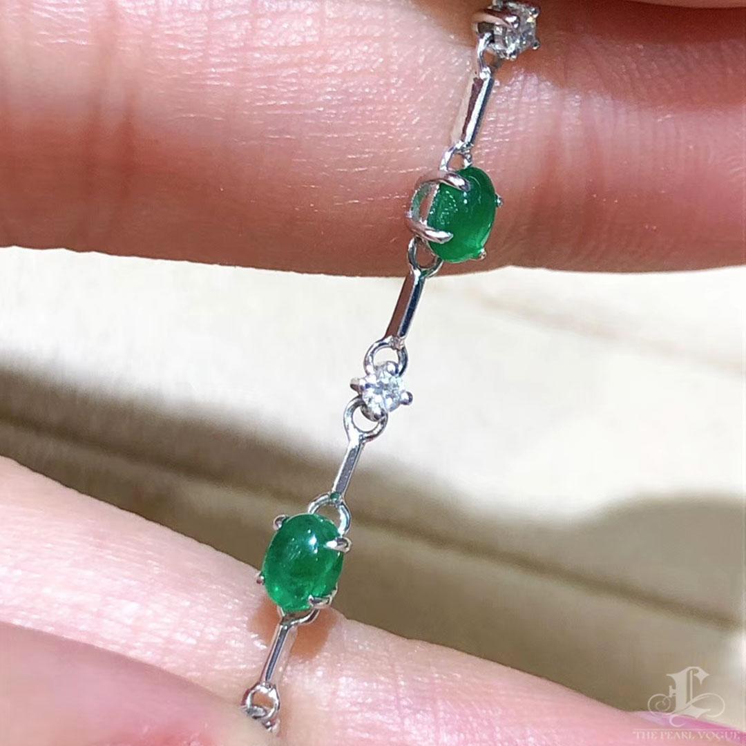 【Lustre Arc】Empress Cascade Aurora South Sea Pearl Emerald Earrings For Sale 1