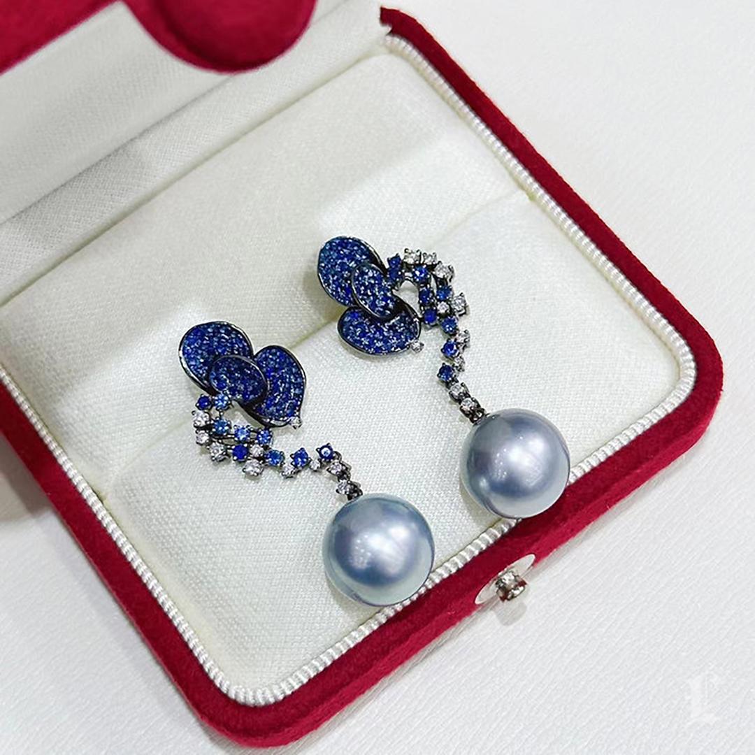 【Vine Symphony】Orbitale in oro nero con perle di Tahiti e zaffiri in vendita 3