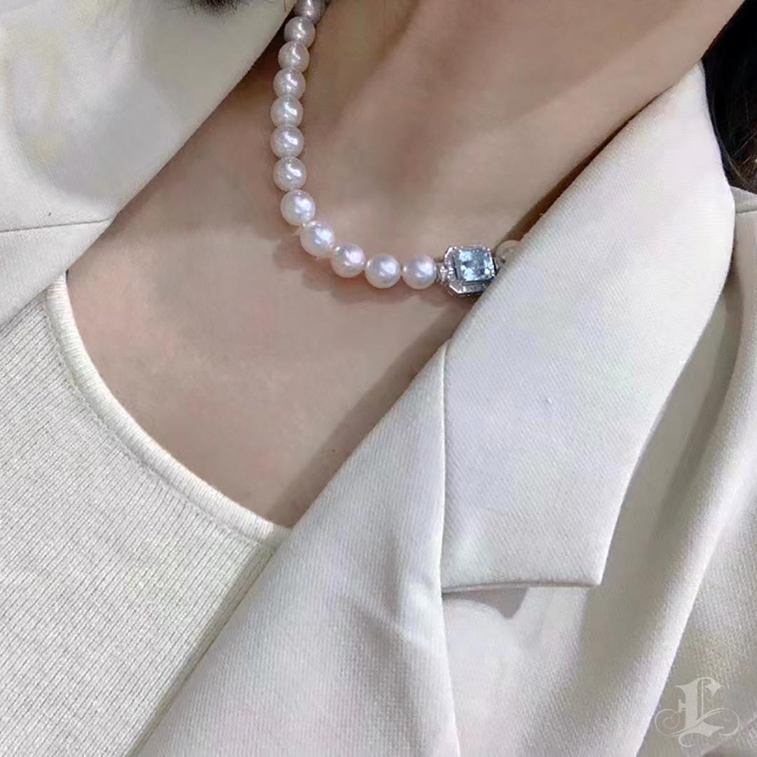 Grezzo Geometria Scolpita】Collana Art Deco di Acquamarina Aurora Perla Akoya Diamante in vendita