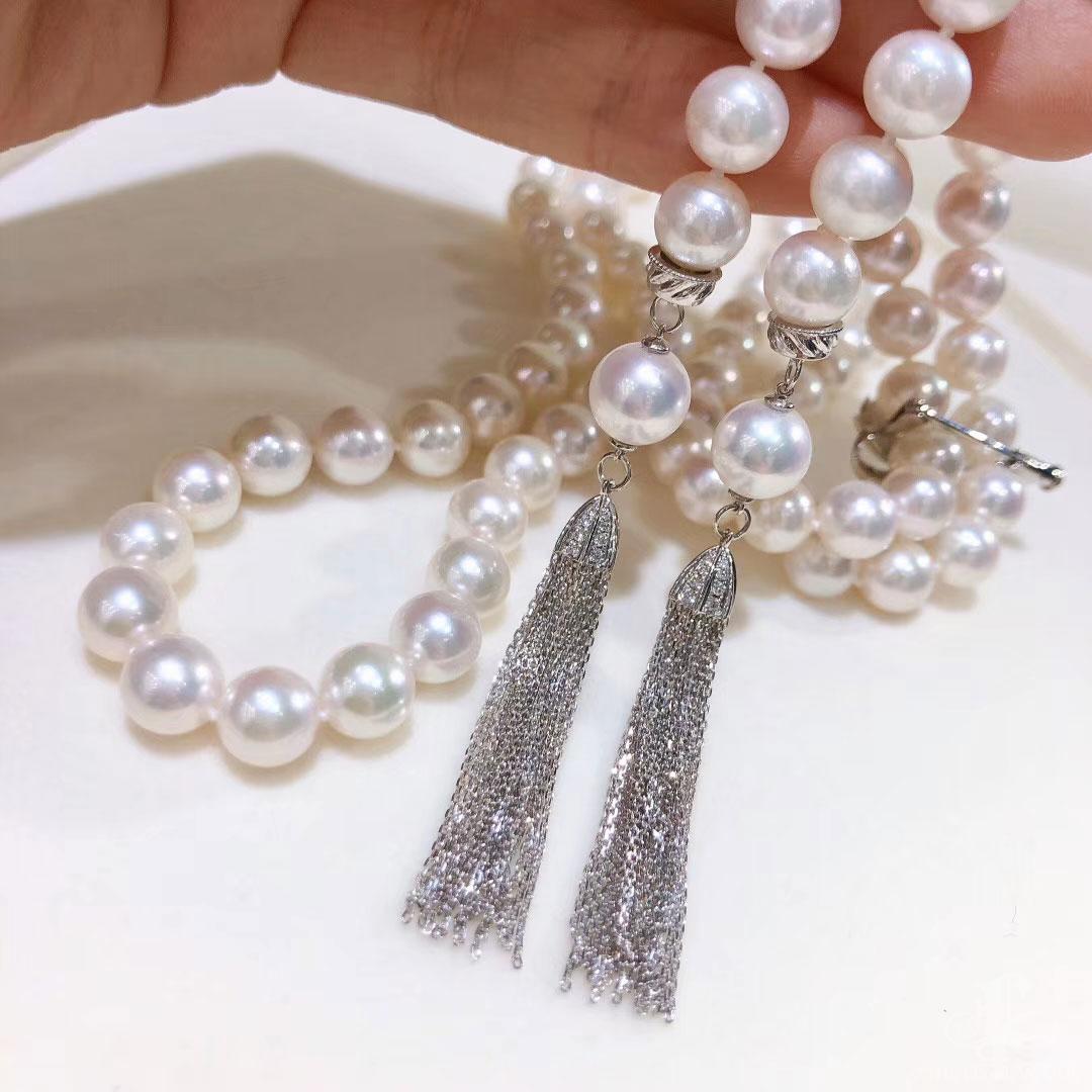 【 Geometría esculpida】Collar largo de borlas de perlas Akoya con cierre de lazo convertible en venta 1