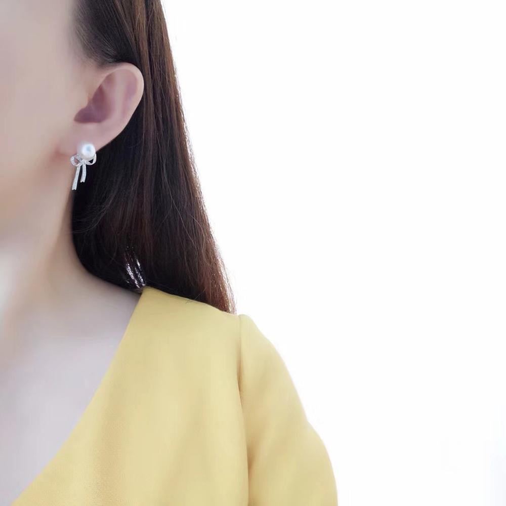 Uncut 【Lustre Arc】Bows of Light South Sea Pearl Diamond Earrings For Sale