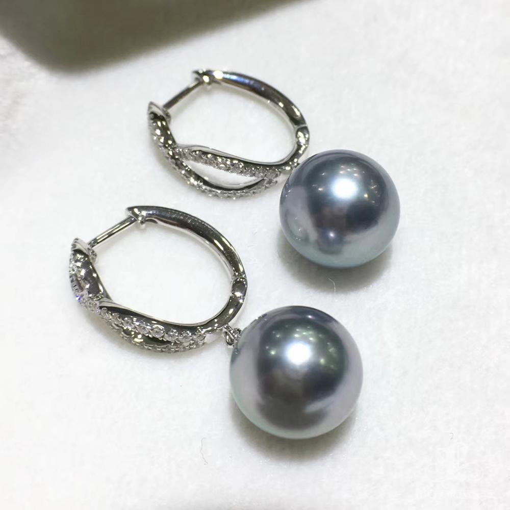 【Sculpted Geometry】Infinity AAAA Tahitian Pearl Gala Earrings In New Condition For Sale In New York, NY