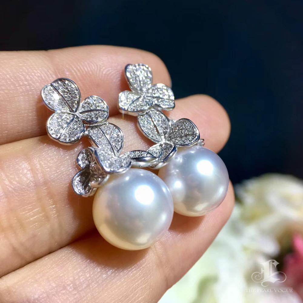 【Lustre Arc】Hope in Bloom Boucles d'oreilles duo trèfle Neuf - En vente à New York, NY