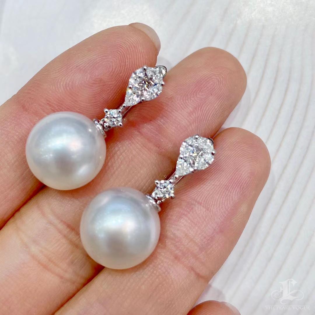 【Crown Radiance】Ever After South Sea Pearl and Brilliant Diamond Bridal Earrings For Sale 2