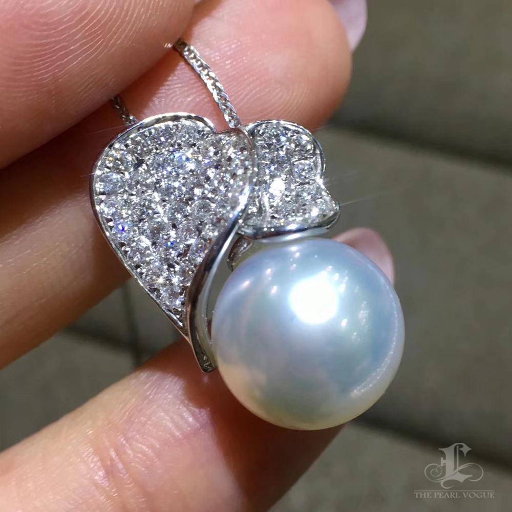 【Lustre Arc】Serenade of Two Hearts Whispering Pendant For Sale 1