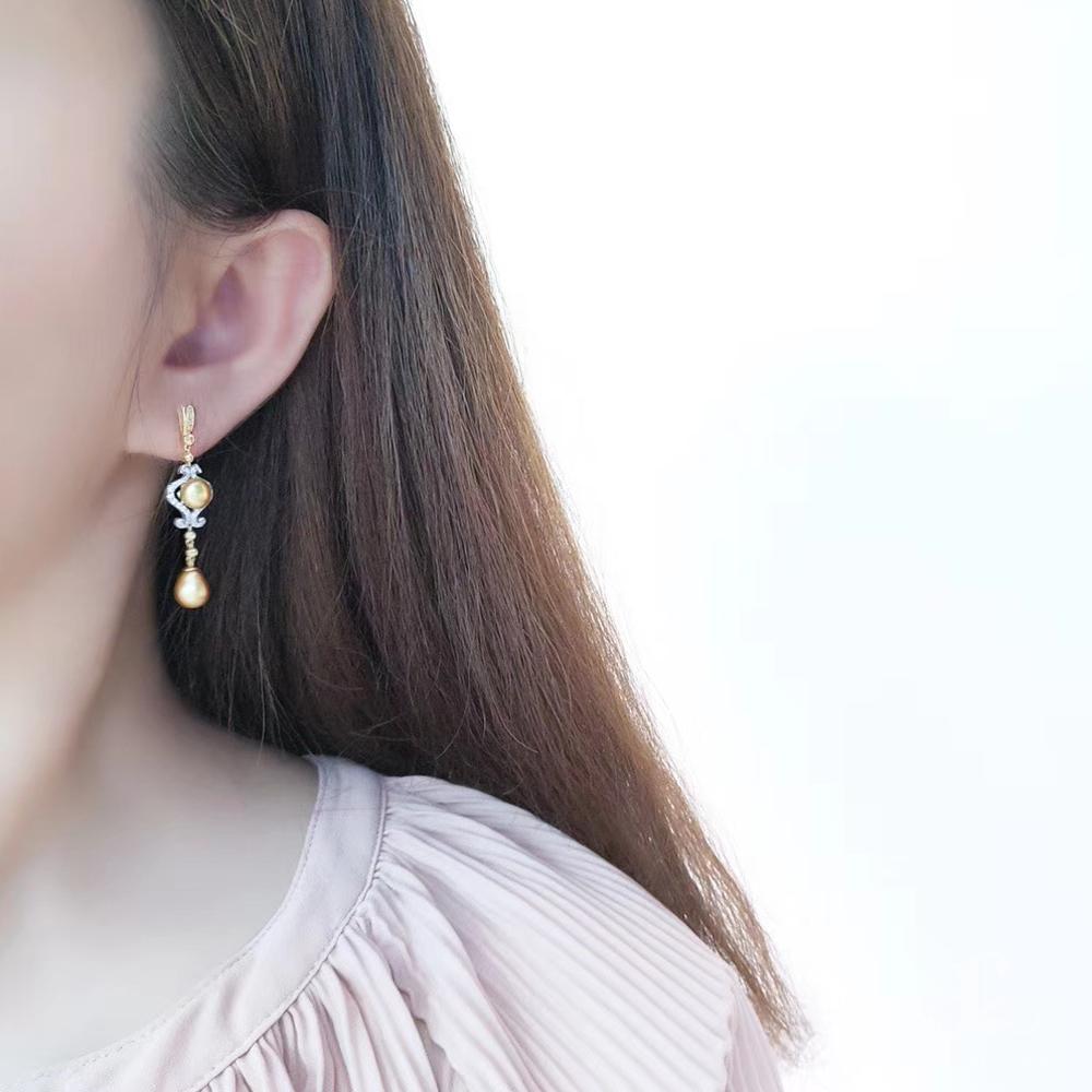 Uncut 【Crown Radiance】Royal Filigree AAAA Golden South Sea Pearl Gala Earrings For Sale