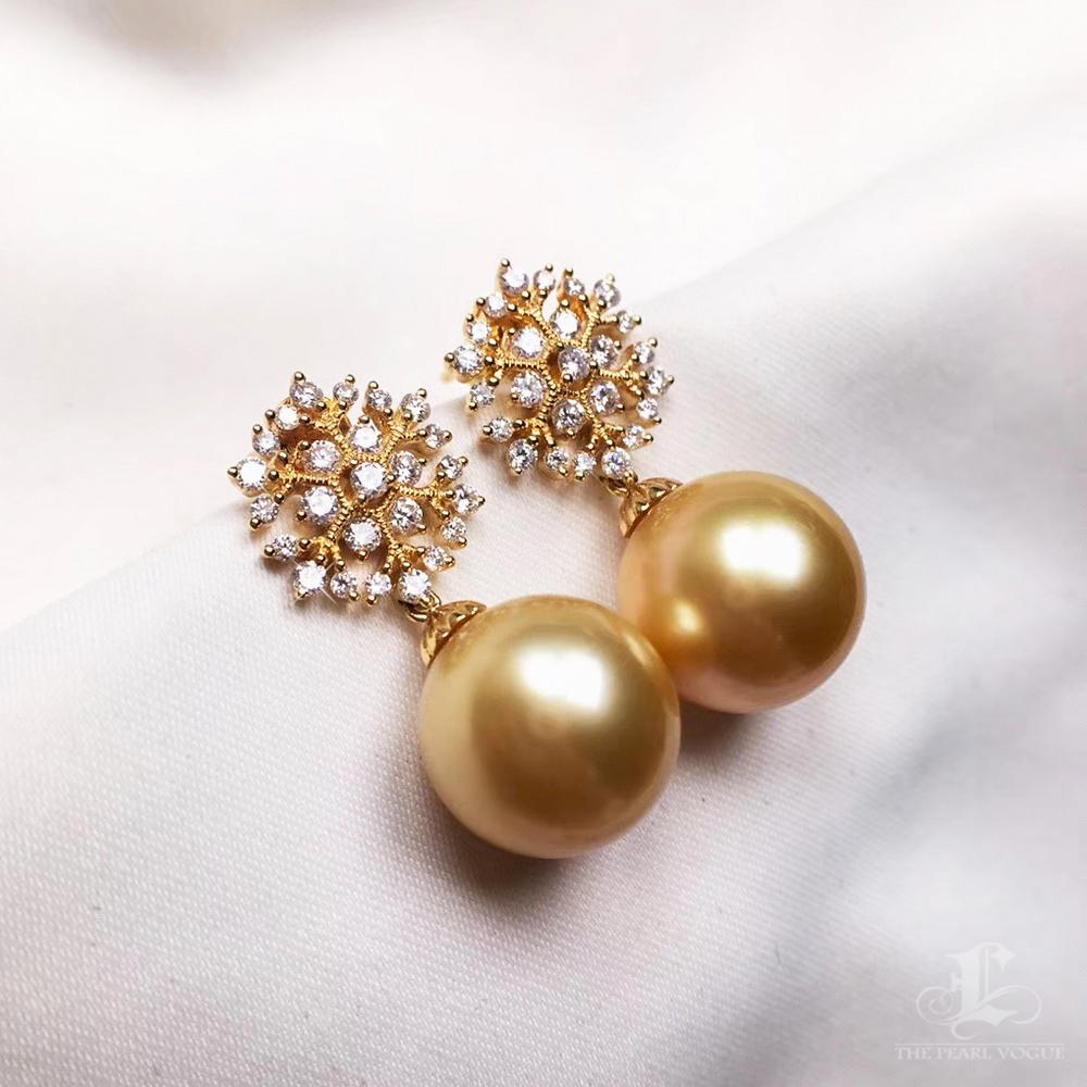 【Vine Symphony】Vergoldeter Schneefall Goldene Südsee Perle Diamant Tropfen Ohrringe im Angebot 1