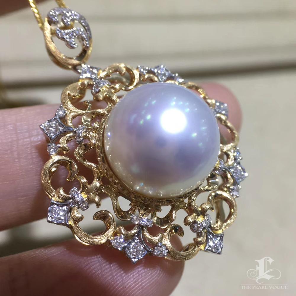 Women's 【Crown Radiance】Regal Bloom Aurora South Sea Pearl Diamond Pendant For Sale