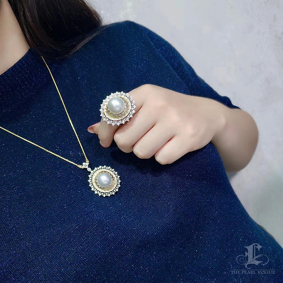 【Corona Resplandor】Resplandor Real Anillo de diamantes estilo Buccellati con perlas del mar del sur Sin cortar en venta