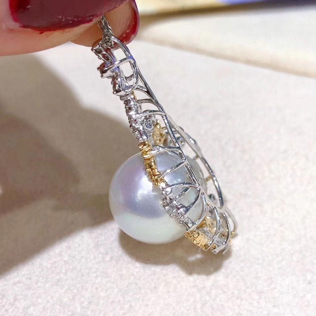 【Vine Symphony】Golden Garden Aurora South Sea Pearl Diamond Pendant For Sale 2