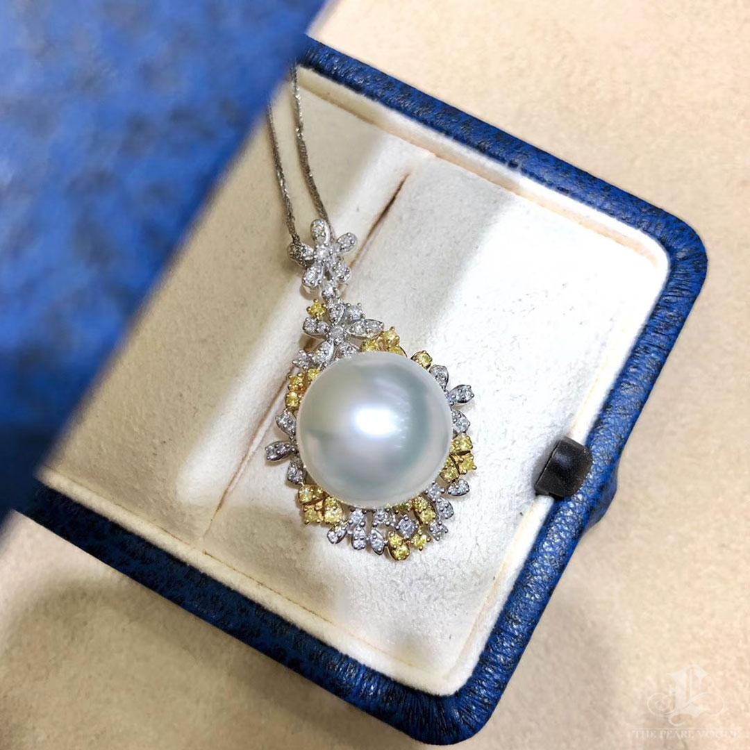 【Vine Symphony】Golden Garden Aurora South Sea Pearl Diamond Pendant For Sale 5