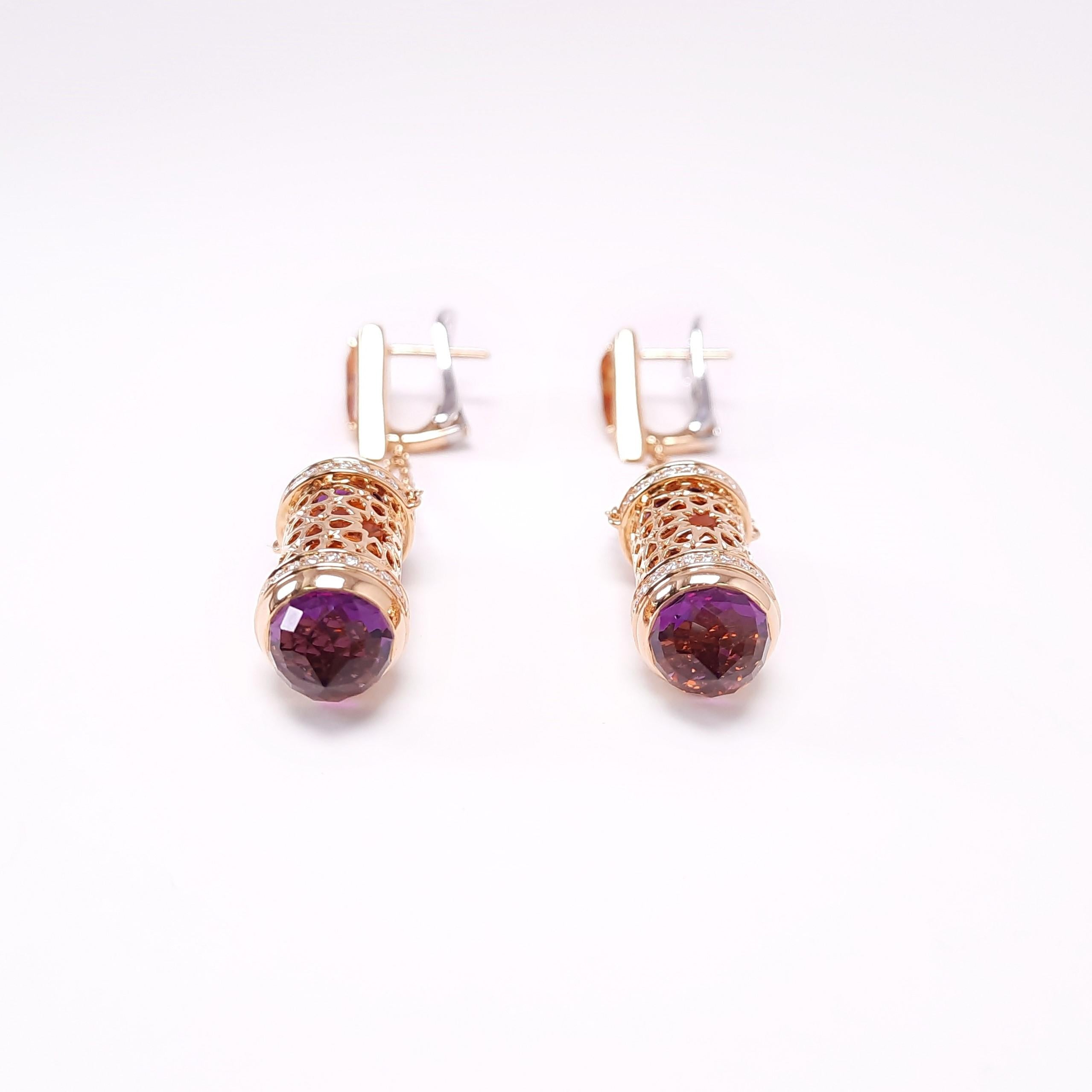 Orecchini in oro 18K con diamanti, ametista e citrino dal design arabo di MOISEIKIN In condizioni Nuovo in vendita a Hong Kong, HK