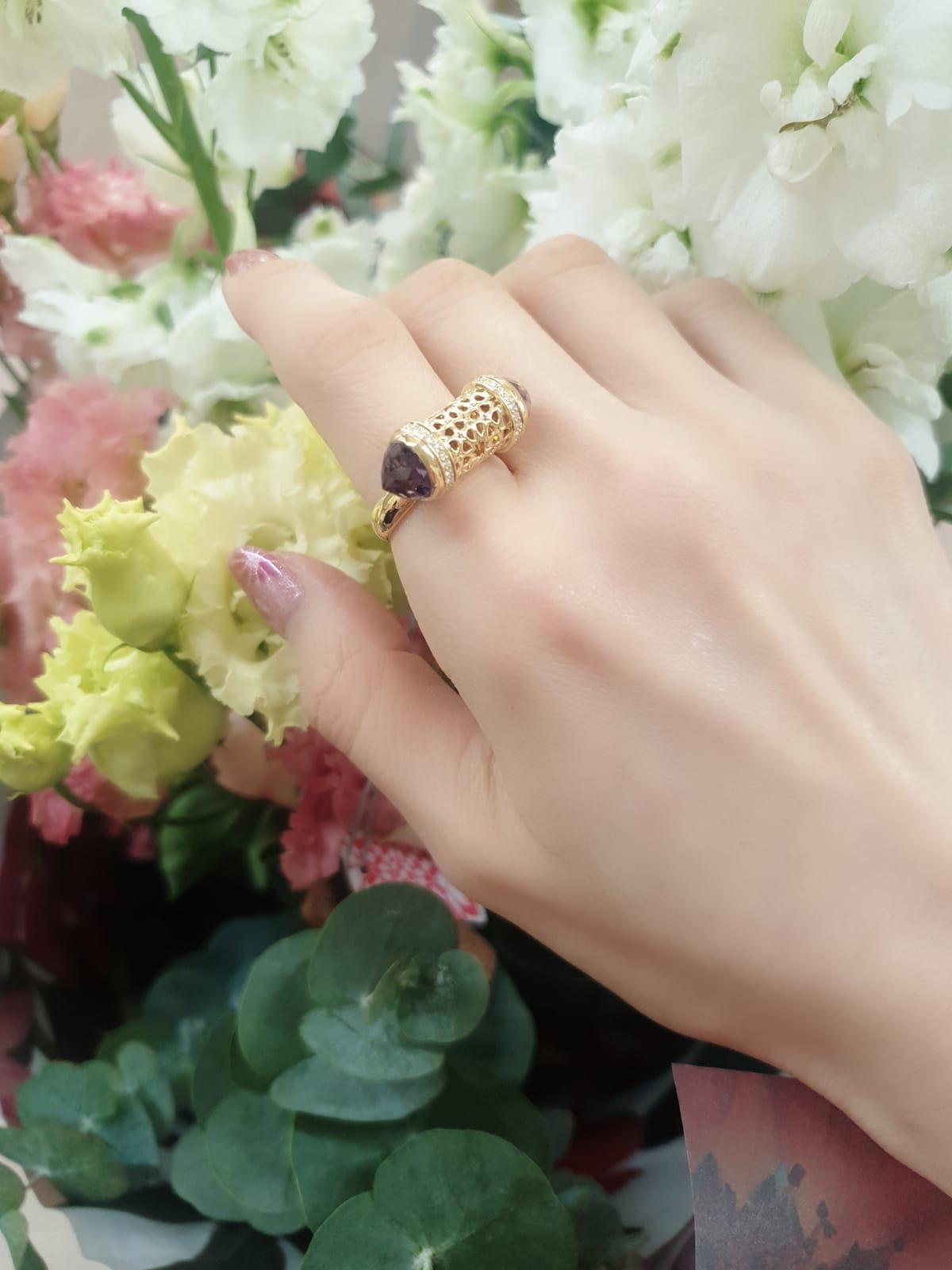 Donna Anello in oro 18K con diamante, ametista e citrino dal design arabo di MOISEIKIN in vendita