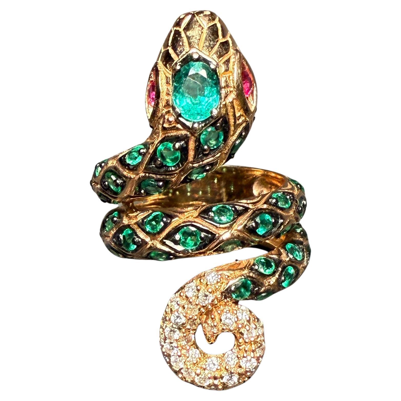 18K Gold Diamond And Emerald Snake Serpent Wrap Ring