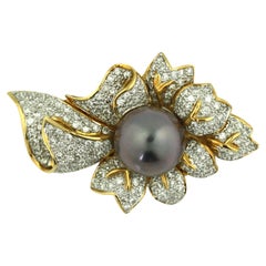 18K Gold Diamond and Pearl Brooch