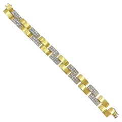 18k Gold Diamond Arched Link Bracelet