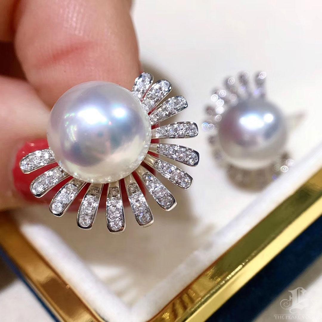 【Crown Radiance】Sunburst Aurora South Sea Pearl Cocktail Earrings In New Condition For Sale In New York, NY