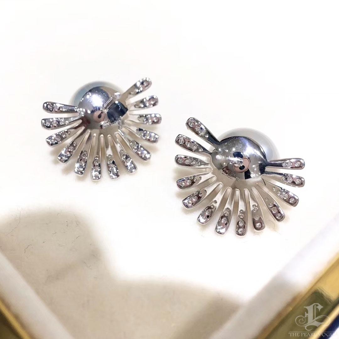 Women's 【Crown Radiance】Sunburst Aurora South Sea Pearl Cocktail Earrings For Sale